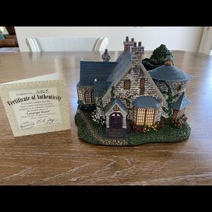 Thomas Kinkade Lamplight Manor “Lamplight Manor”